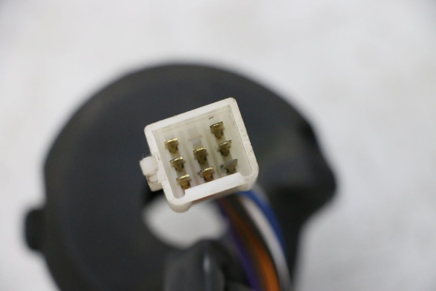 photo de SET SCHAKELAARS PEUGEOT SATELIS 125 (2013 - 2018) - Zoom op gebruiksstaat