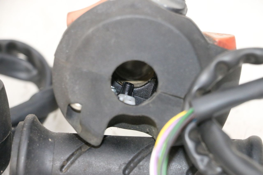 photo de SET SCHAKELAARS PEUGEOT SATELIS 125 (2013 - 2018) - Overzicht