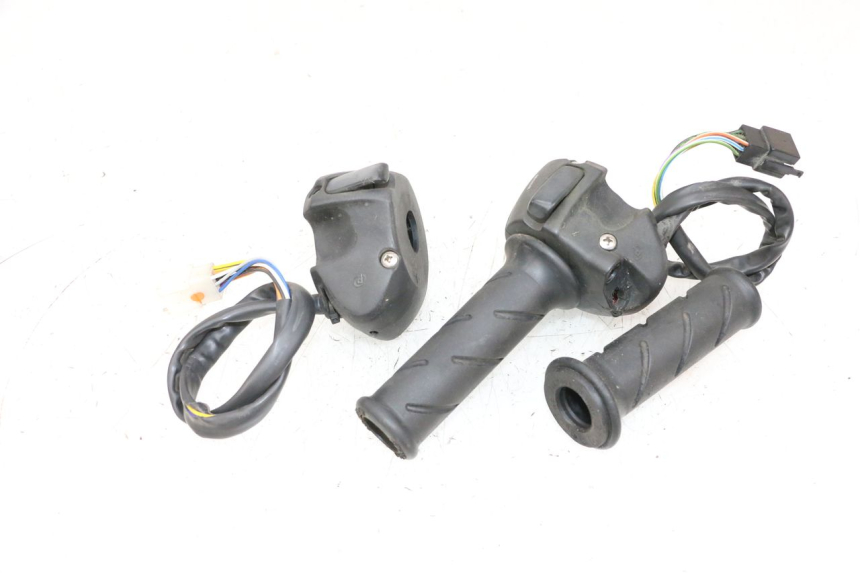 photo de SET SCHAKELAARS PEUGEOT SATELIS 125 (2013 - 2018) - Gecontroleerd onderdeel