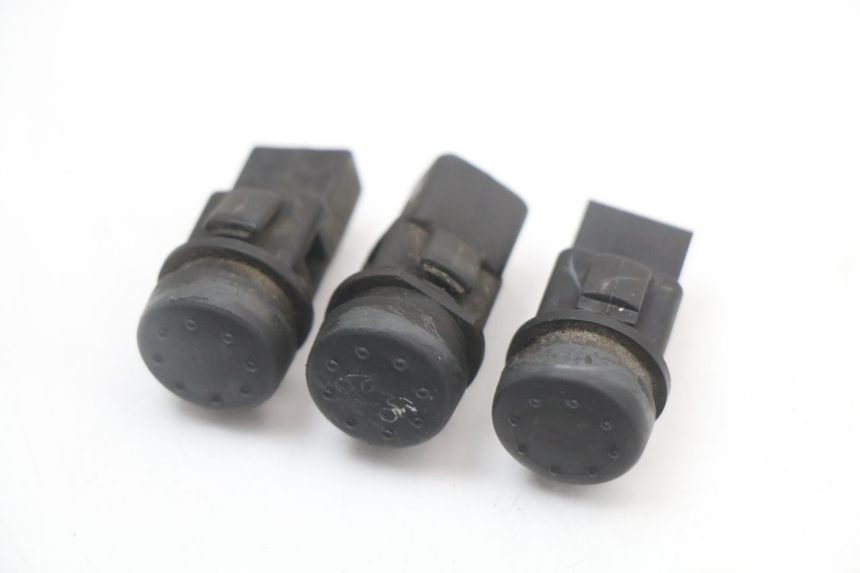 photo de SET SCHAKELAARS PIAGGIO X8 125 (2004 - 2007) - Detail van het onderdeel