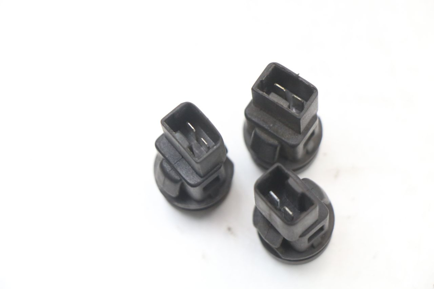 photo de SET SCHAKELAARS PIAGGIO X8 125 (2004 - 2007) - Andere kijkhoek