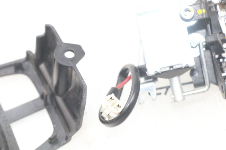 photo de SET SCHAKELAARS YAMAHA YP T-MAX TMAX 530 (2017 - 2020) - Zoom op gebruiksstaat