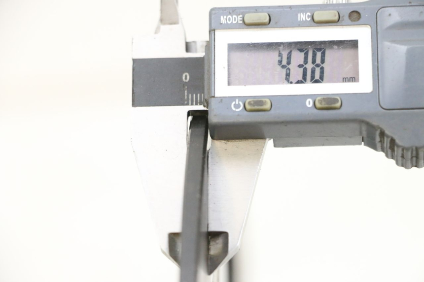 photo de SET VOORSTE REMSCHIJVEN YAMAHA FJR ABS 1300 (2006 - 2012) - Detail van het onderdeel