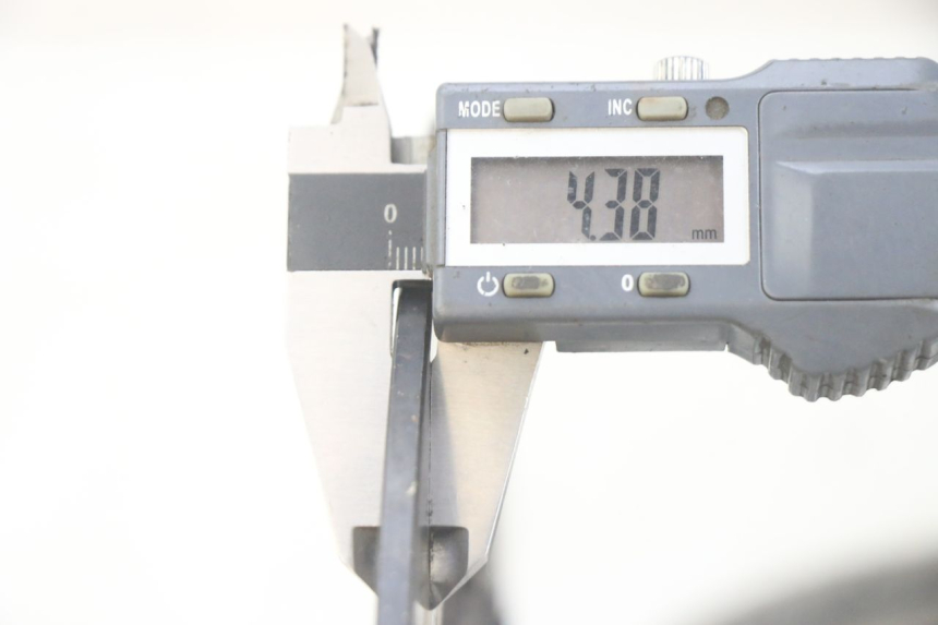 photo de SET VOORSTE REMSCHIJVEN YAMAHA FJR ABS 1300 (2006 - 2012) - Zoom op gebruiksstaat