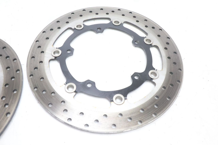 photo de SET VOORSTE REMSCHIJVEN YAMAHA FZ8 800 (2010 - 2016) - Andere kijkhoek