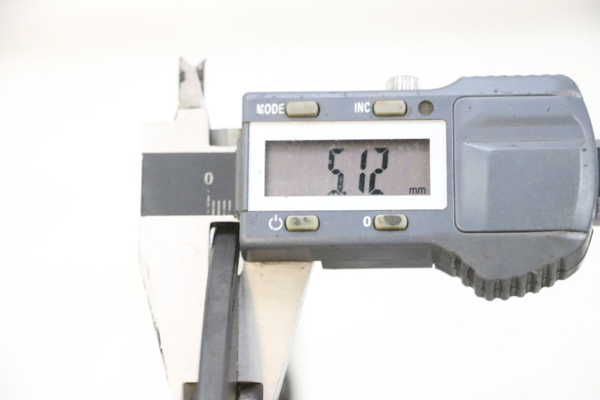 photo de SET VOORSTE REMSCHIJVEN SUZUKI GSXR GSX-R 1000 (2003 - 2004) - Zoom op gebruiksstaat