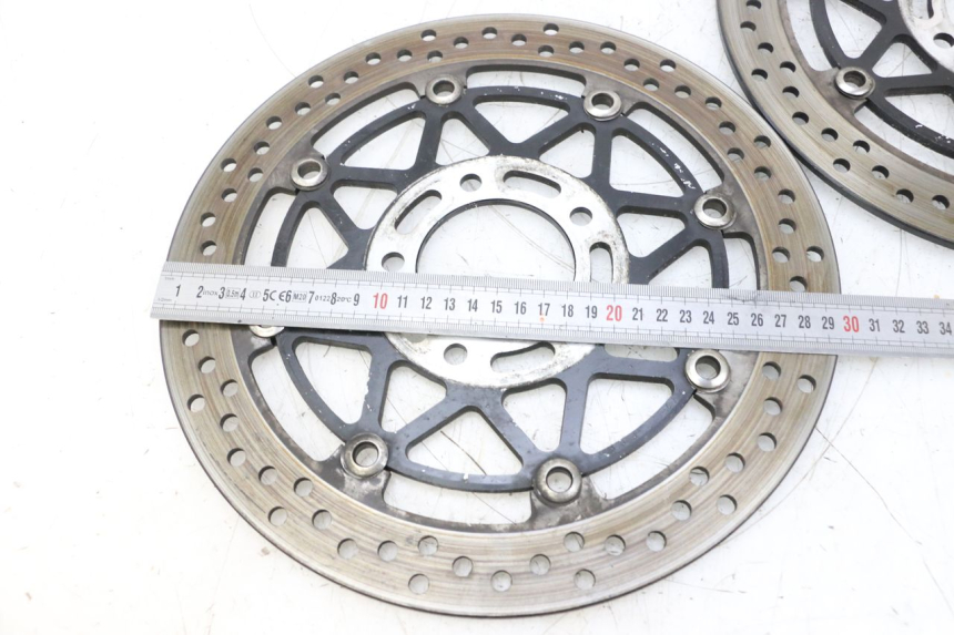 photo de SET VOORSTE REMSCHIJVEN SUZUKI GSXR GSX-R 1000 (2003 - 2004) - Technische close-up