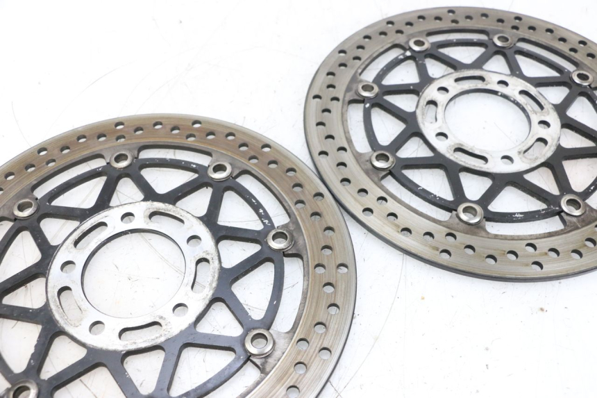 photo de SET VOORSTE REMSCHIJVEN SUZUKI GSXR GSX-R 1000 (2003 - 2004) - Overzicht