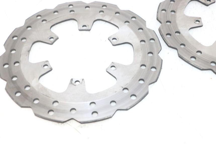 photo de SET VOORSTE REMSCHIJVEN PIAGGIO MP3 HPE 300 (2019 - 2026) - Overzicht