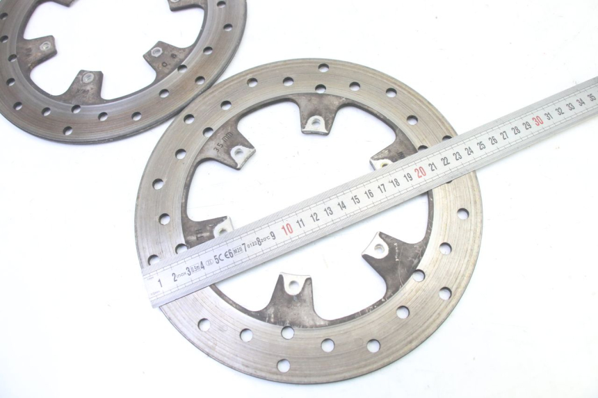 photo de SET VOORSTE REMSCHIJVEN PIAGGIO MP3 RL 250 (2006 - 2010) - Technische close-up