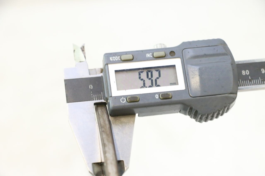 photo de PAAR VOORSTE REMSCHIJVEN CAN-AM SPYDER RS 1000 (2008 - 2012) - Detail van het onderdeel