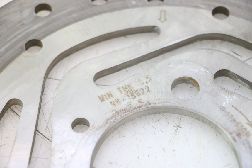 photo de PAAR VOORSTE REMSCHIJVEN CAN-AM SPYDER RS 1000 (2008 - 2012) - Kenmerkende details