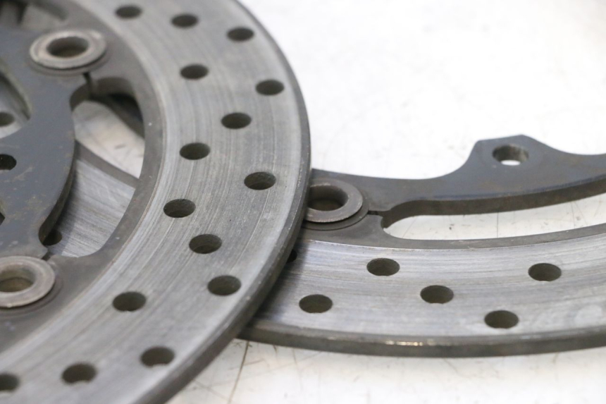photo de SET VOORSTE REMSCHIJVEN YAMAHA TDM ABS 900 (2002 - 2014) - Bevestigingspunten