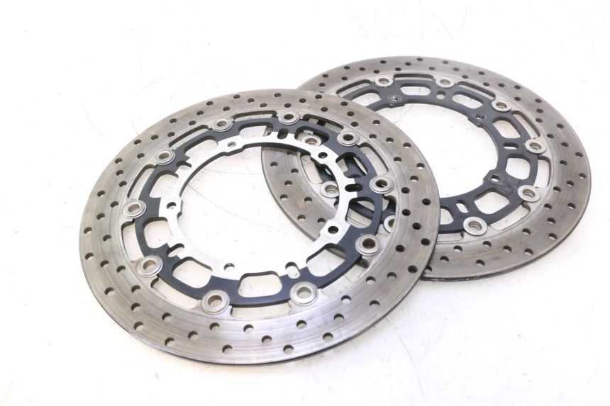 photo de PAAR VOORSTE REMSCHIJVEN YAMAHA YZF R6 600 (2008 - 2009) - Technische close-up