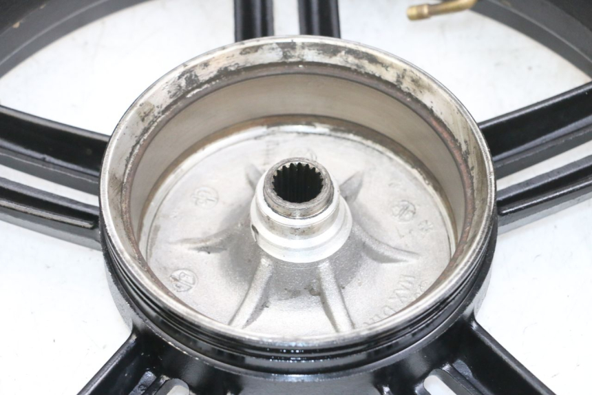 photo de SET VELG KYMCO AGILITY 16+ 4T 50 (2018 - 2023) - Zoom op componenten