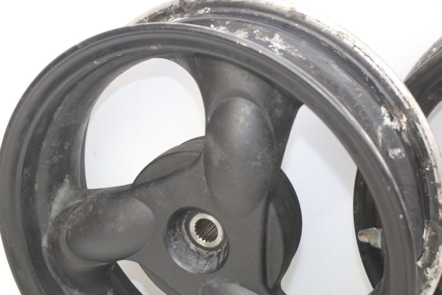 photo de SET VELG KYMCO AGILITY 4T 50 (2005 - 2018) - Visuele inspectie