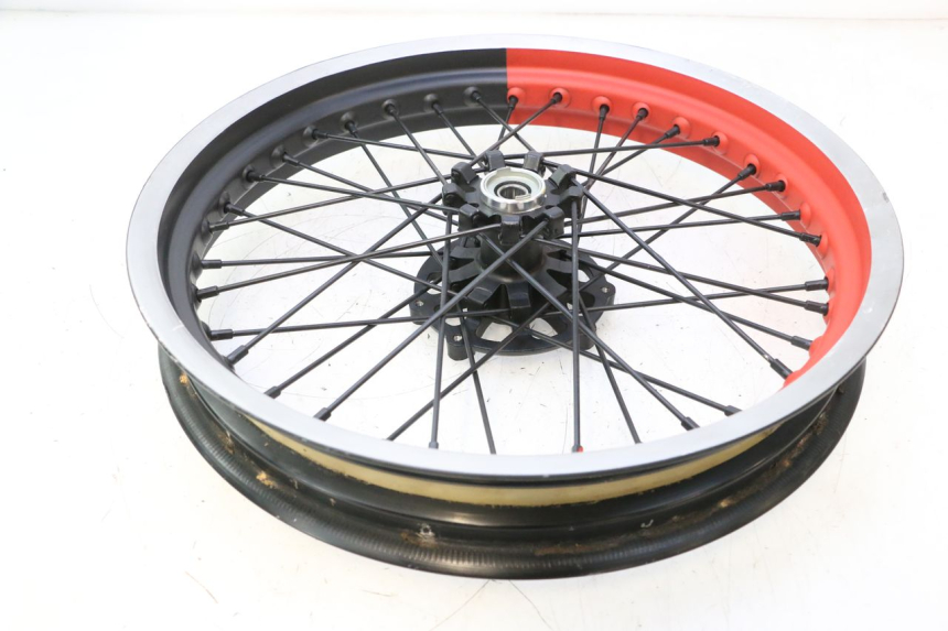 photo de PAAR VELGEN HM HONDA CRM DERAPAGE RR 50 (2006 - 2017) - Zoom op kwaliteit