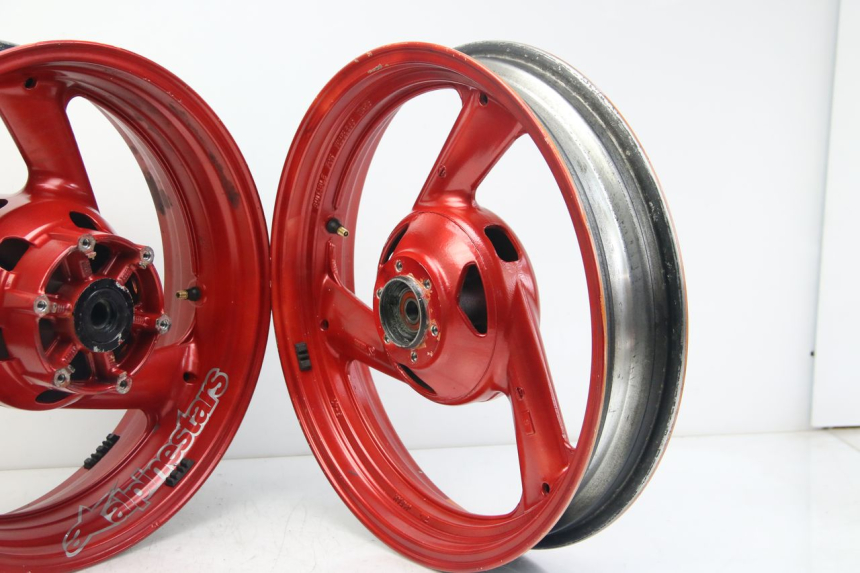 photo de SET VELG YAMAHA FZS FAZER 600 (2001 - 2003) - Zoom op gebruiksstaat