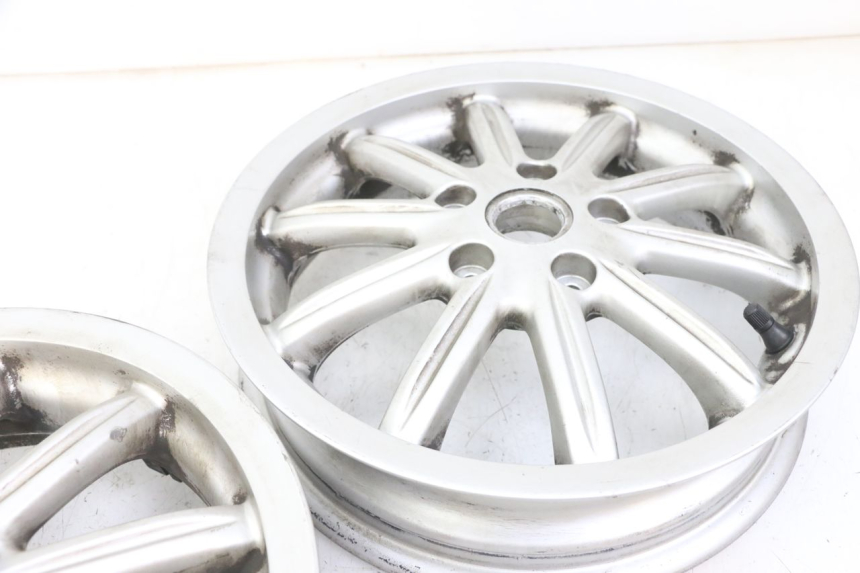 photo de SET VELG PIAGGIO MP3 LT 300 (2010 - 2016) - Detail van het onderdeel