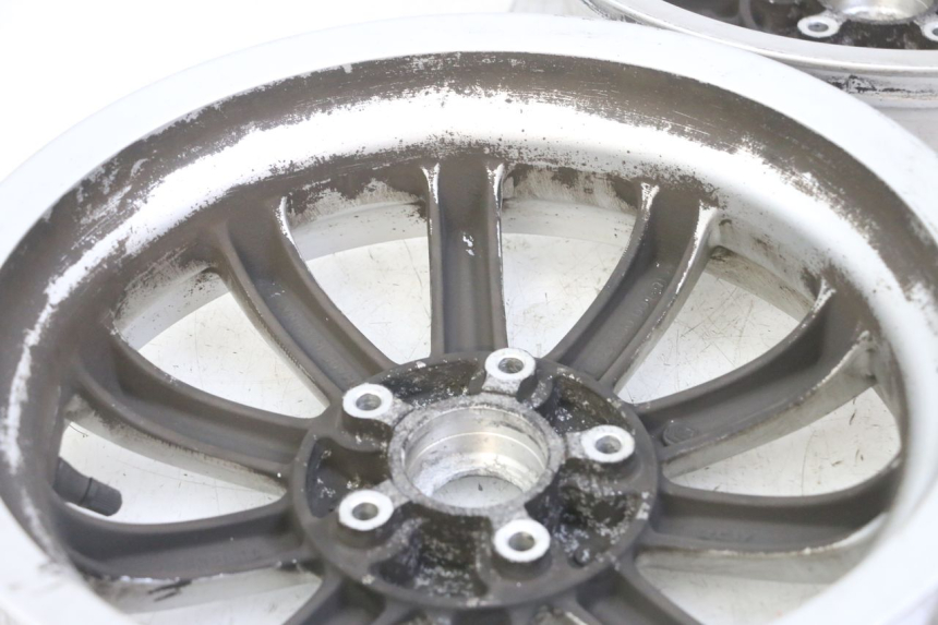 photo de SET VELG PIAGGIO MP3 LT 300 (2010 - 2016) - Overzicht