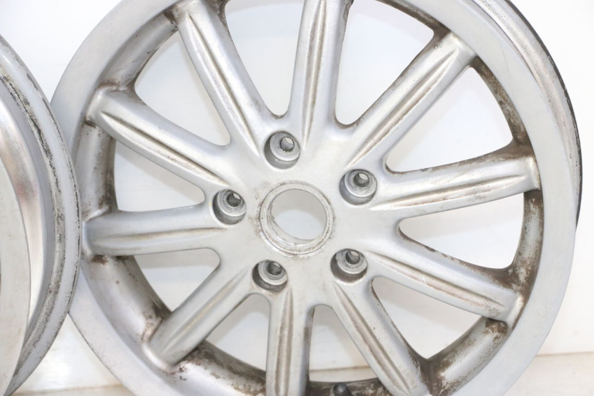 photo de SET VELGEN PIAGGIO MP3 LT 300 (2010 - 2016) - Focus op structuur