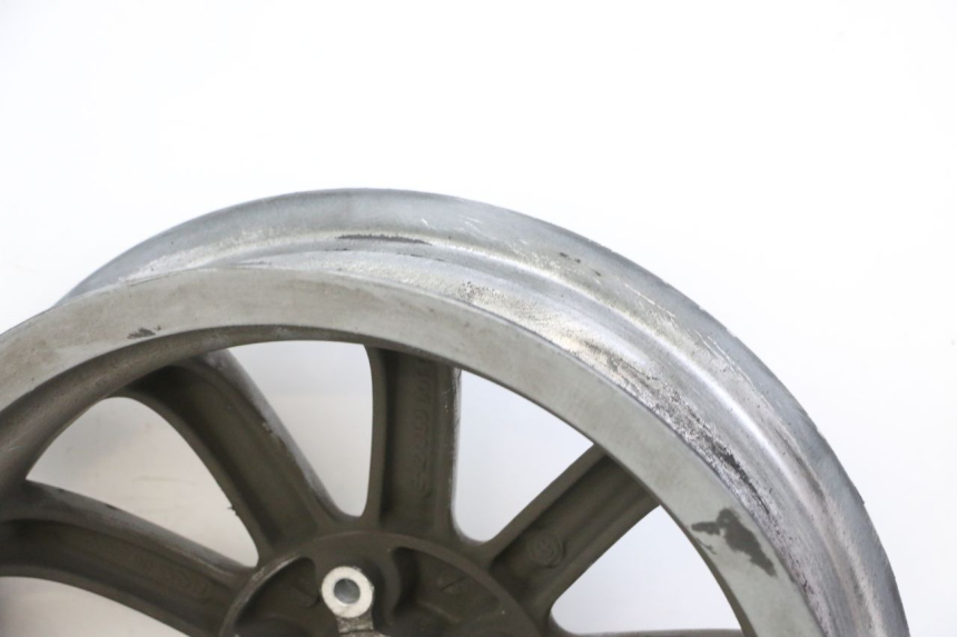 photo de SET VELG PIAGGIO MP3 125 (2006 - 2014) - Technische close-up