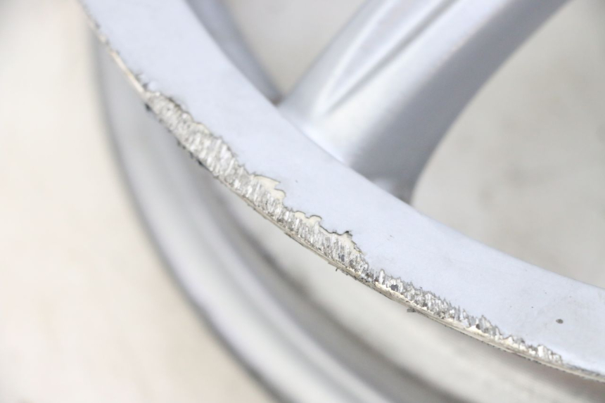 photo de SET VELGEN PIAGGIO MP3 RL 250 (2006 - 2010) - Technische close-up