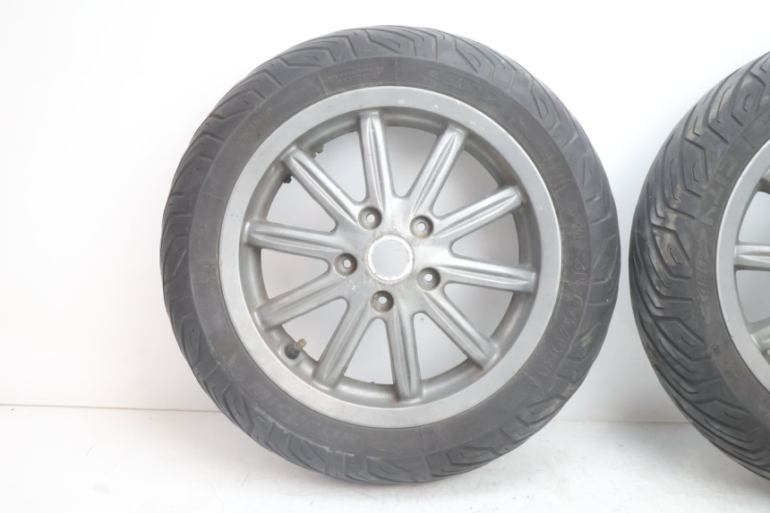 photo de SET VELG PIAGGIO MP3 125 (2006 - 2014) - Detail van het onderdeel