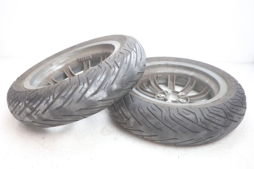 photo de SET VELG PIAGGIO MP3 125 (2006 - 2014) - Zoom op gebruiksstaat