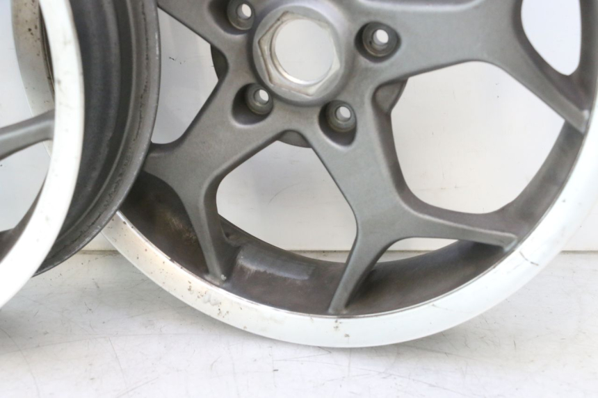 photo de SET VELGEN PIAGGIO MP3 500 (2016 - 2018) - Technische close-up