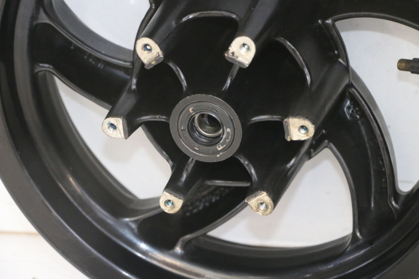 photo de SET VELG PIAGGIO NEW TYPHOON 50 (2018 - 2021) - Kenmerkende details