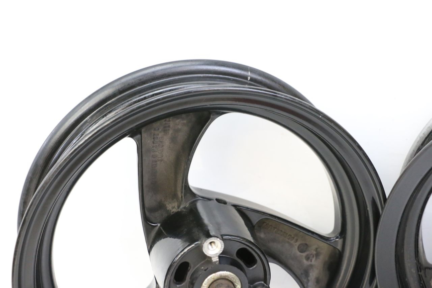 photo de SET VELG PEUGEOT ELYSTAR 50 (2002 - 2014) - Zoom op componenten