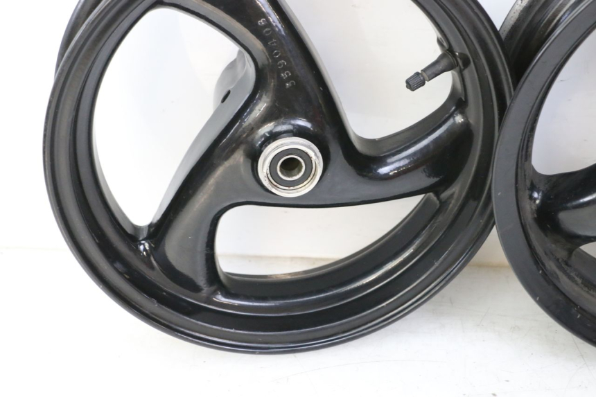 photo de SET VELG PEUGEOT ELYSTAR 50 (2002 - 2014) - Zoom op kwaliteit