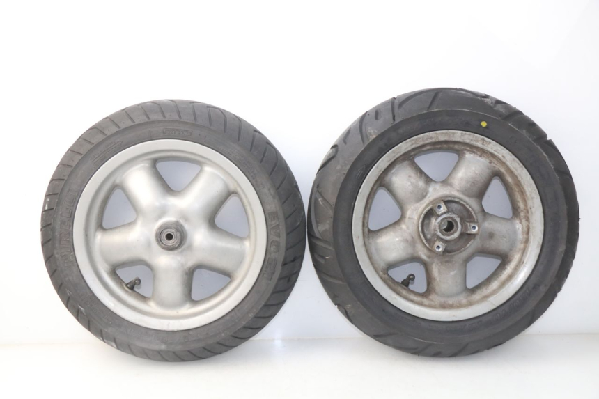 photo de SET VELG YAMAHA YP MAJESTY 125 (2002 - 2006) - Hoofdaanzicht