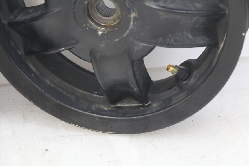 photo de SET VELG PIAGGIO ZIP 4T 50 (2018 - 2020) - Focus op structuur