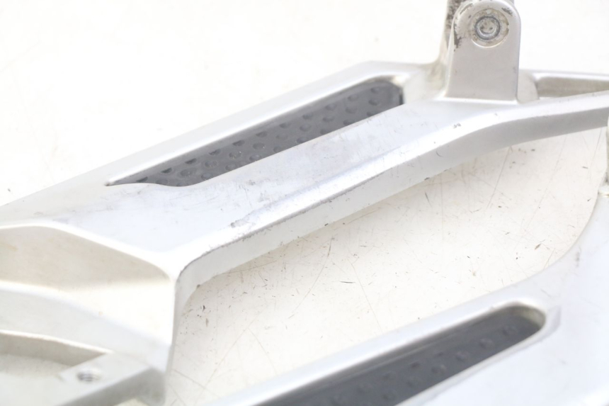 photo de SET VOETSTEUNPLAAT VOORZIJDE YAMAHA FJR ABS 1300 (2006 - 2012) - Overzicht