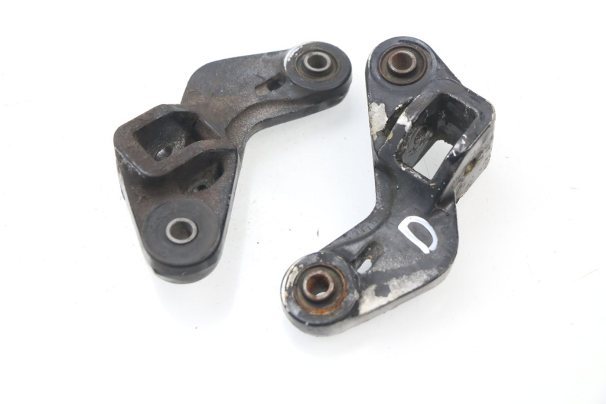 photo de SET VOETSTEUNPLAAT VOORZIJDE SUZUKI GSXF GSX F 600 (1988 - 1997) - Hoofdaanzicht