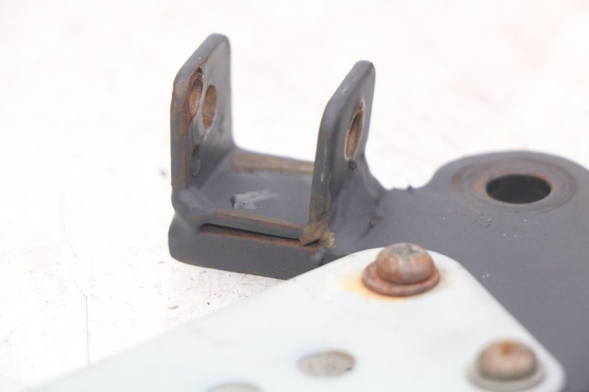 photo de SET VOETSTEUNPLAAT VOORZIJDE YAMASAKI RAPTOR 50 (2013 - 2018) - Overzicht