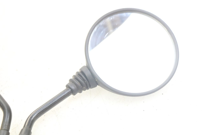 photo de SET SPIEGELS KYMCO AGILITY RS 4T 50 (2009 - 2013) - Zoom op gebruiksstaat