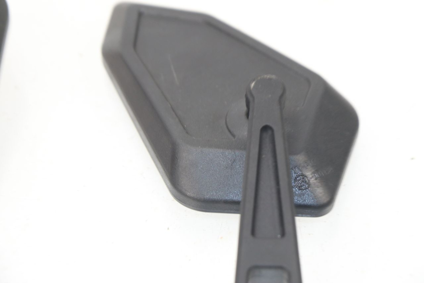 photo de SET SPIEGELS HONDA CBF 500 (2004 - 2007) - Technische close-up