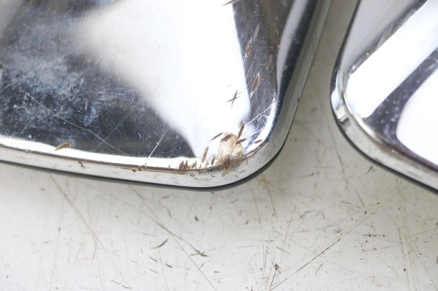 photo de SET SPIEGELS HONDA CBF 500 (2004 - 2007) - Bevestigingspunten