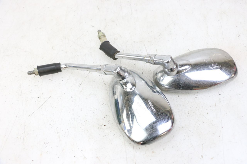 photo de SET SPIEGELS EUROCKA RETRO 50 (2007 - 2014) - Detail van het onderdeel