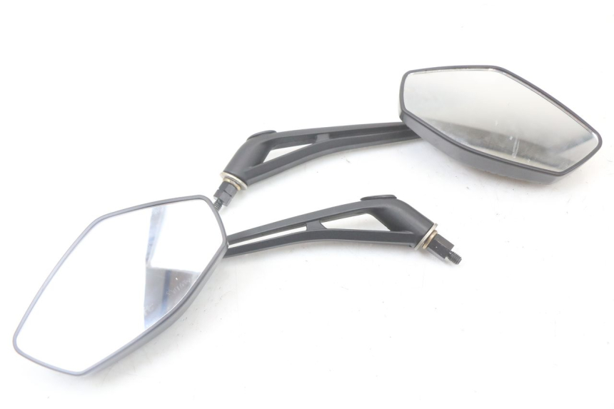 photo de SET SPIEGELS HONDA FES PANTHEON 2T 125 (1998 - 2002) - Detail van het onderdeel