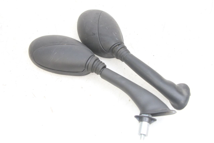 photo de SET SPIEGELS PIAGGIO FLY 125 (2005 - 2012) - Zoom op gebruiksstaat