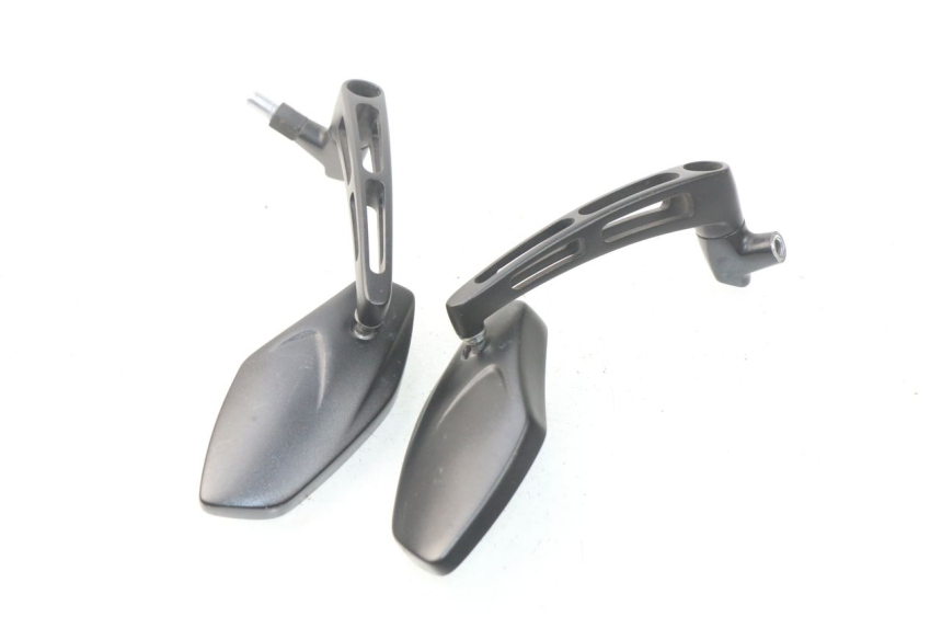 photo de SET SPIEGELS YAMAHA FZ8 800 (2010 - 2016) - Andere kijkhoek