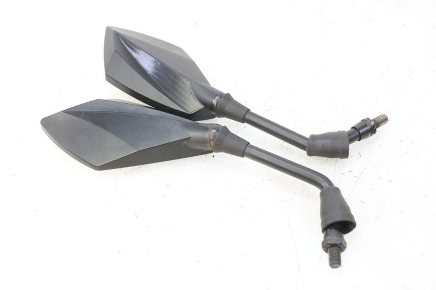 photo de SET SPIEGELS SUZUKI GS GSE 500 (2001 - 2003) - Zoom op gebruiksstaat