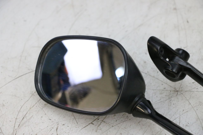 photo de SET SPIEGELS SUZUKI GSXR GSX-R 1000 (2003 - 2004) - Kenmerkende details