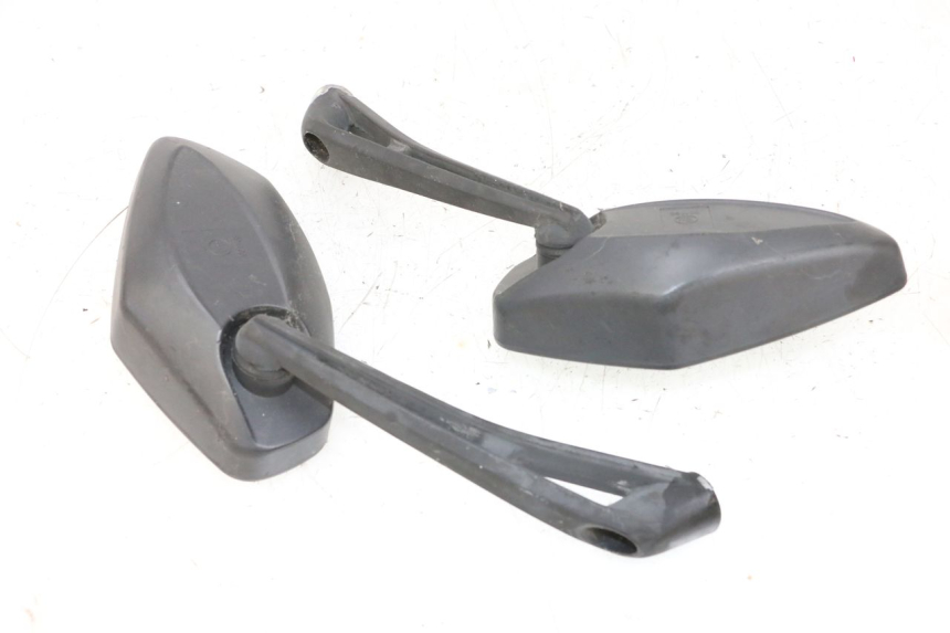 photo de SET SPIEGELS JM MOTORS GTS 125 (2015 - 2019) - Markeringen en referenties