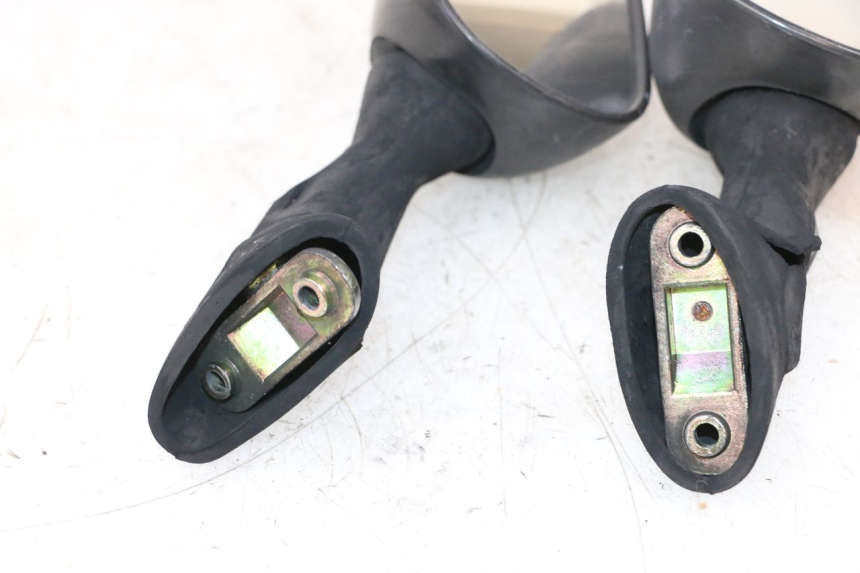 photo de SET SPIEGELS HONDA NSR R 125 (1994 - 2003) - Zoom op gebruiksstaat