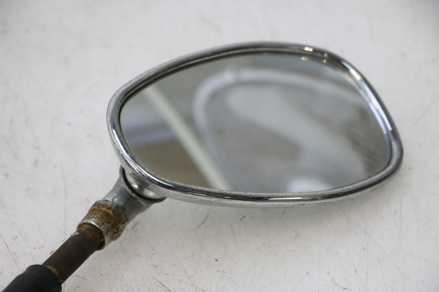 photo de PAAR SPIEGELS YIYING RETRO 125 (2008 - 2018) - Visuele inspectie
